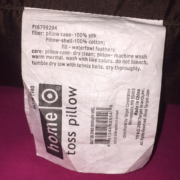 🆕 Chocolate Brown Silk Accent Pilllow - Picture 6 of 7